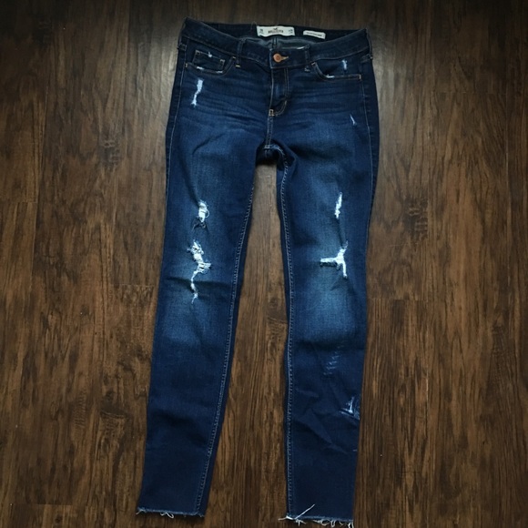 HOLLISTER Stretch Low-Rise Super Skinny Jeans - Picture 2 of 6